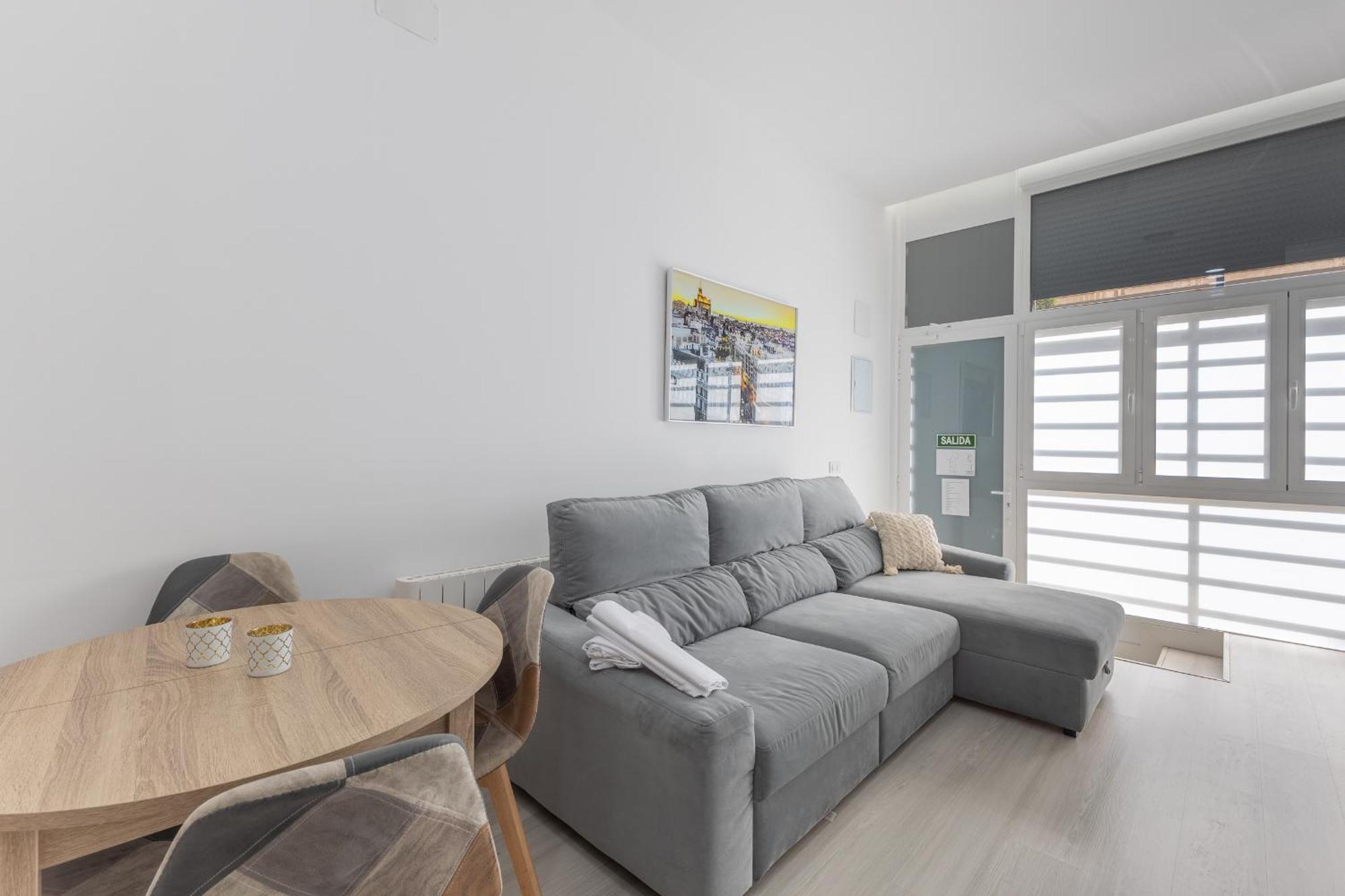 Moncloa Apartment, Con Parking Opcional Madrid Exterior photo